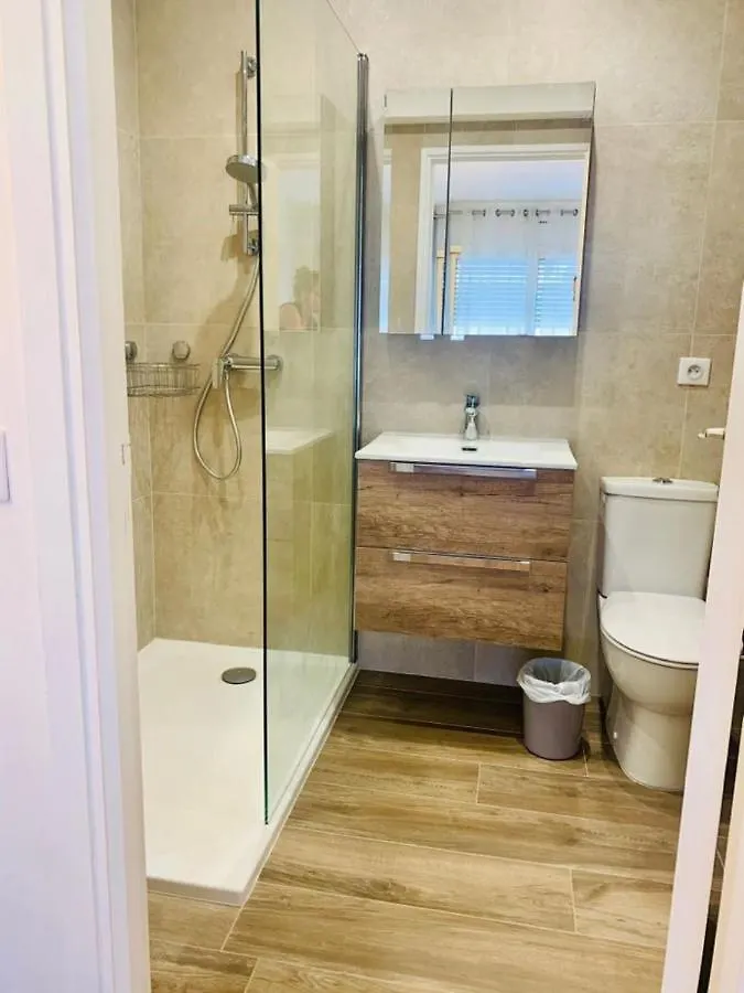 Le Roxane 2 Bedroom Apartment In The City-Center Of Antibes 0*,